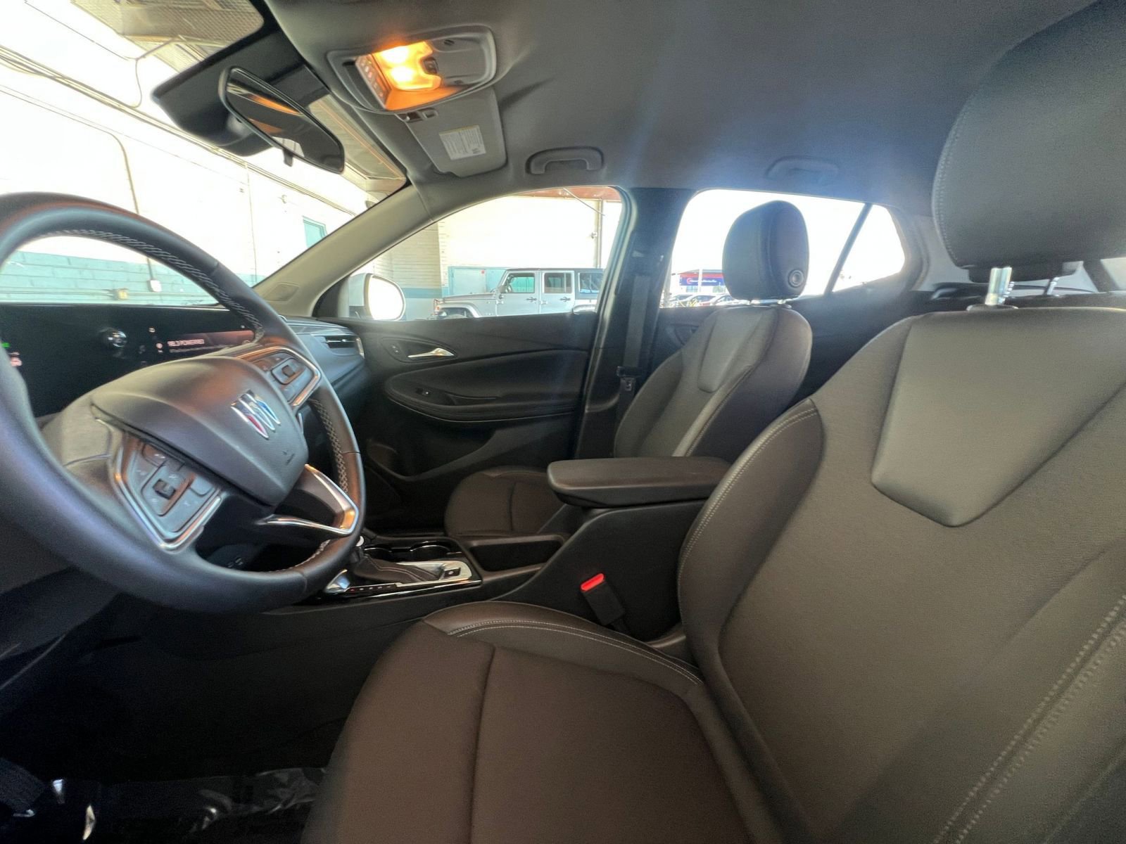 Used 2025 Buick Encore GX Preferred image 36