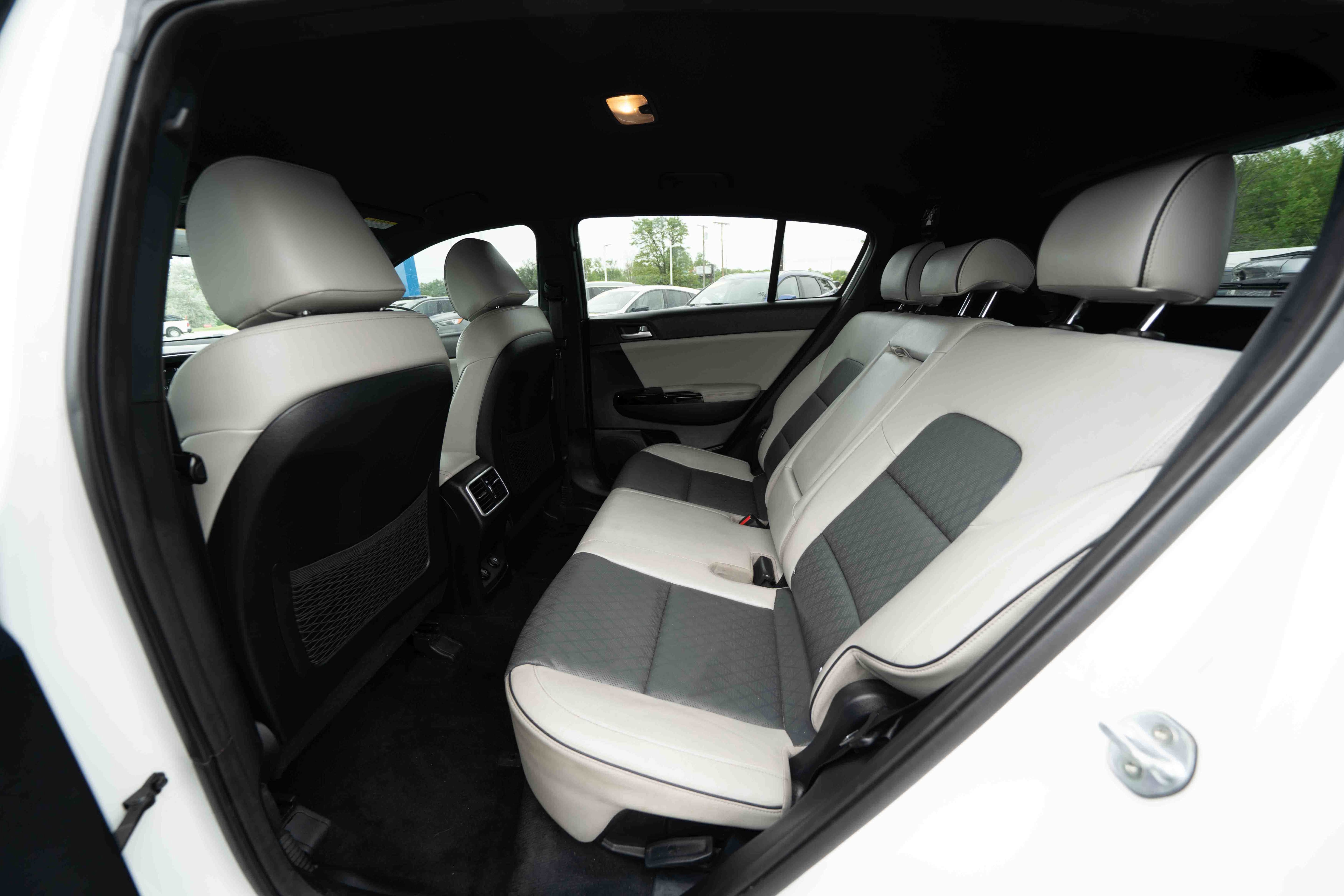 Used 2019 Kia Sportage EX w/ EX Sport Appearance Package AWD/4WD image 23