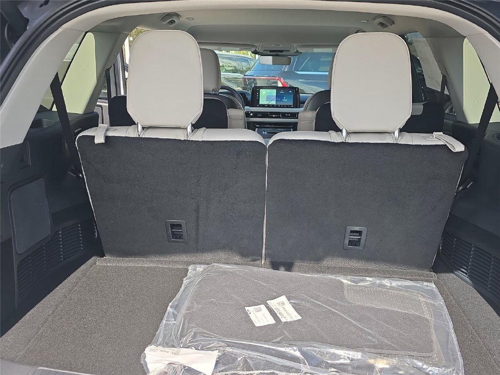 New 2027 Lincoln Aviator 2WD image 24