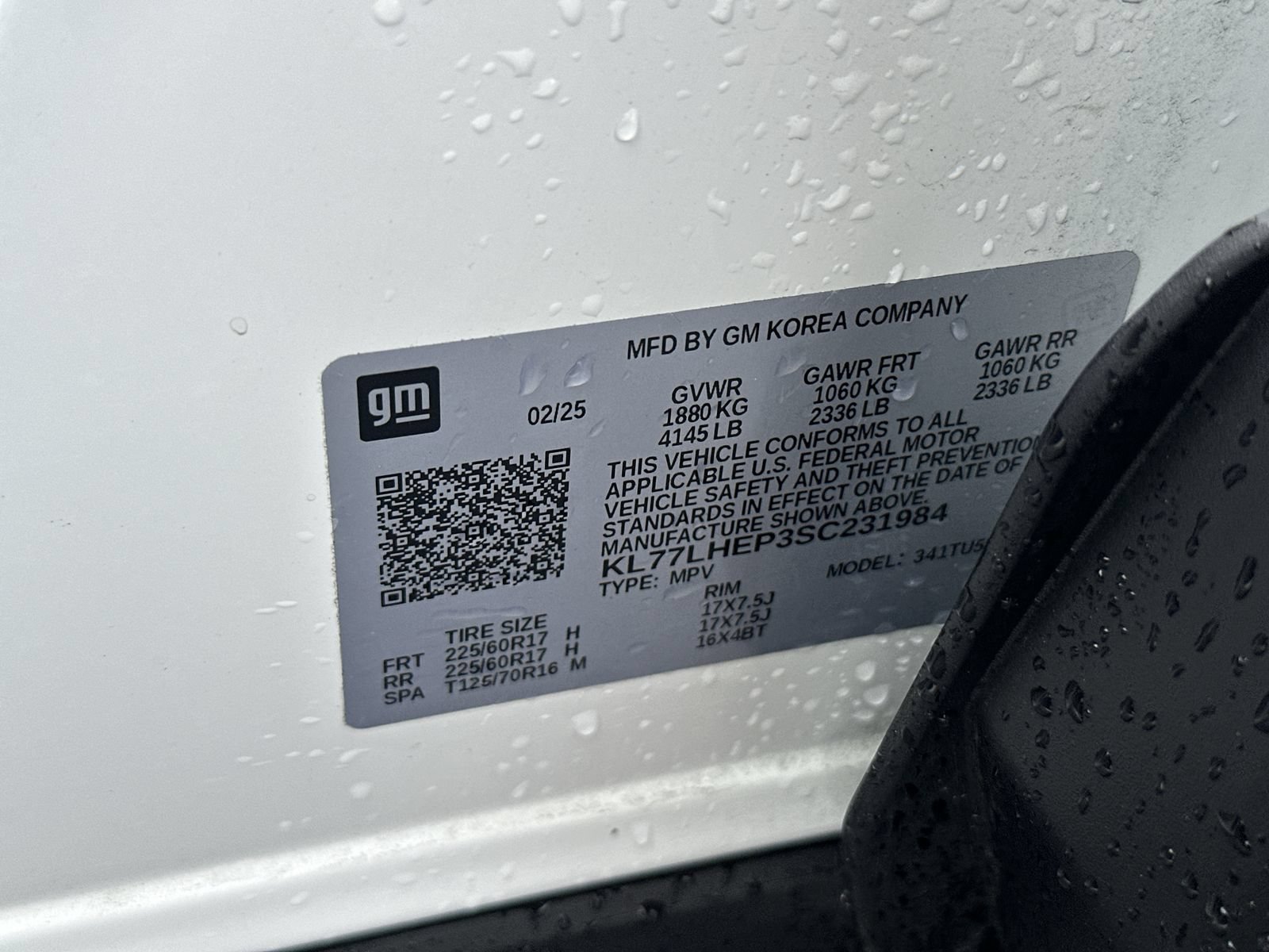Used 2025 Chevrolet Trax LT w/ LT Convenience Package FWD image 35