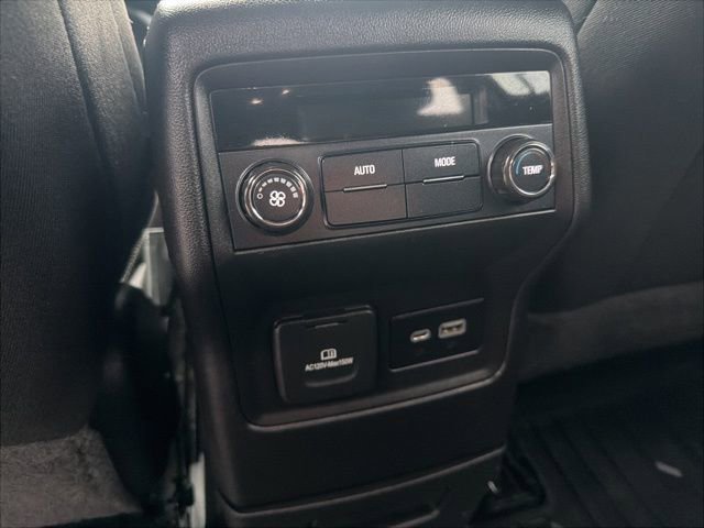 Used 2020 GMC Acadia SLE w/ Driver Convenience Package image 19