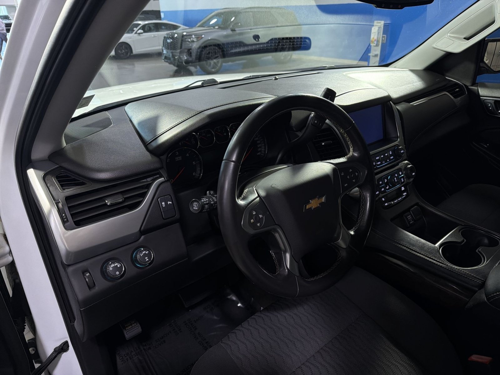 Used 2018 Chevrolet Tahoe LS AWD/4WD image 26