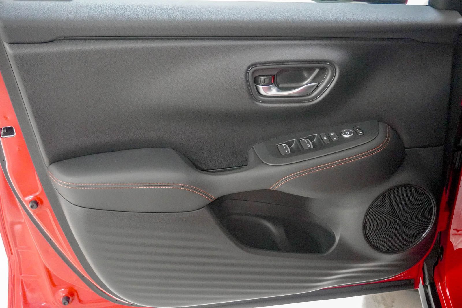 Certified 2026 Honda HR-V Sport image 16