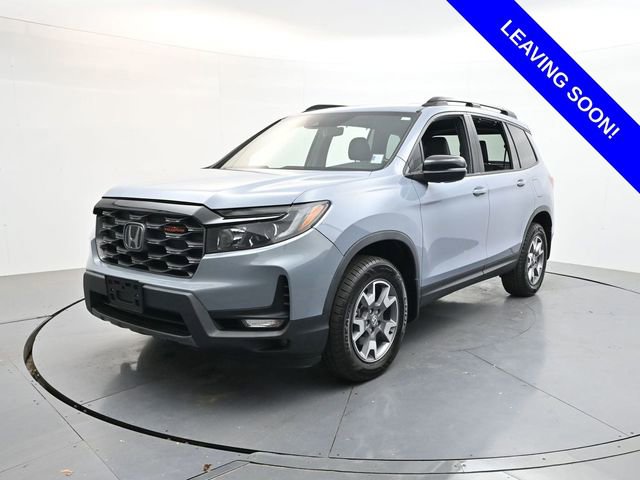 Used 2022 Honda Passport TrailSport image 3