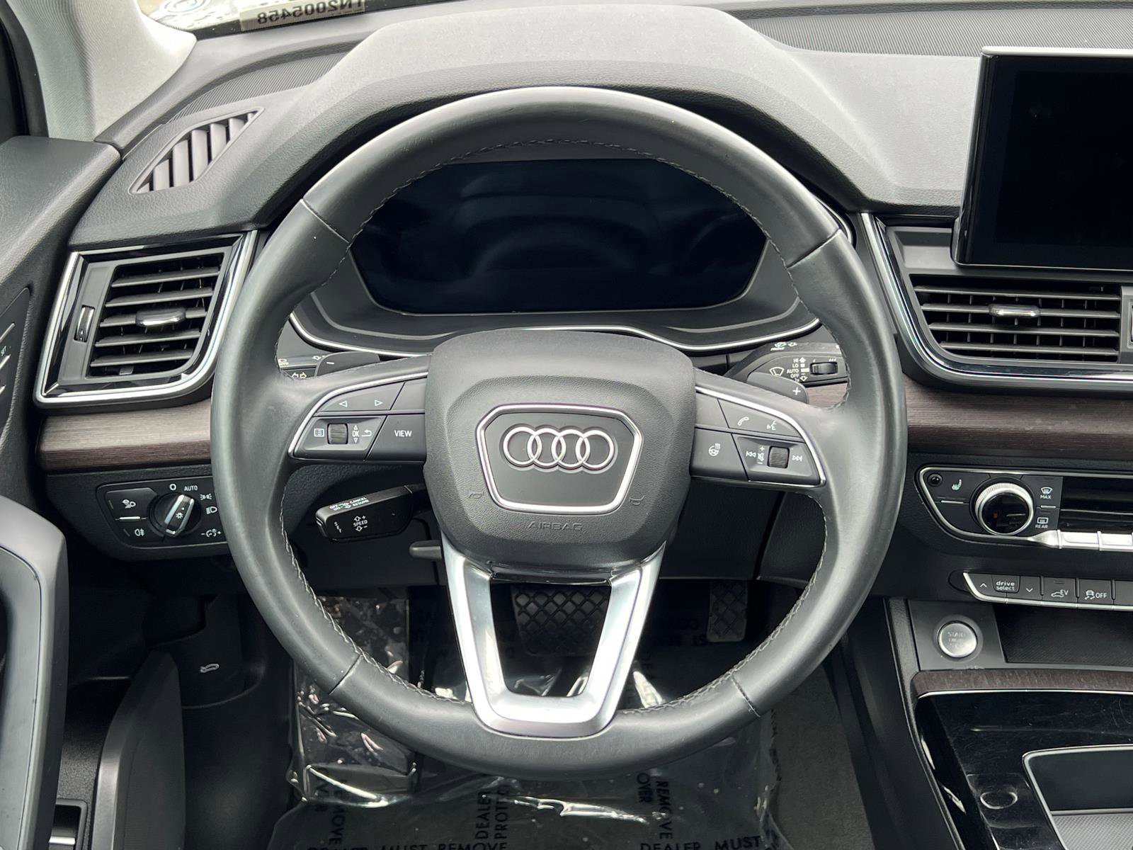 Used 2022 Audi Q5 e Premium AWD/4WD image 24