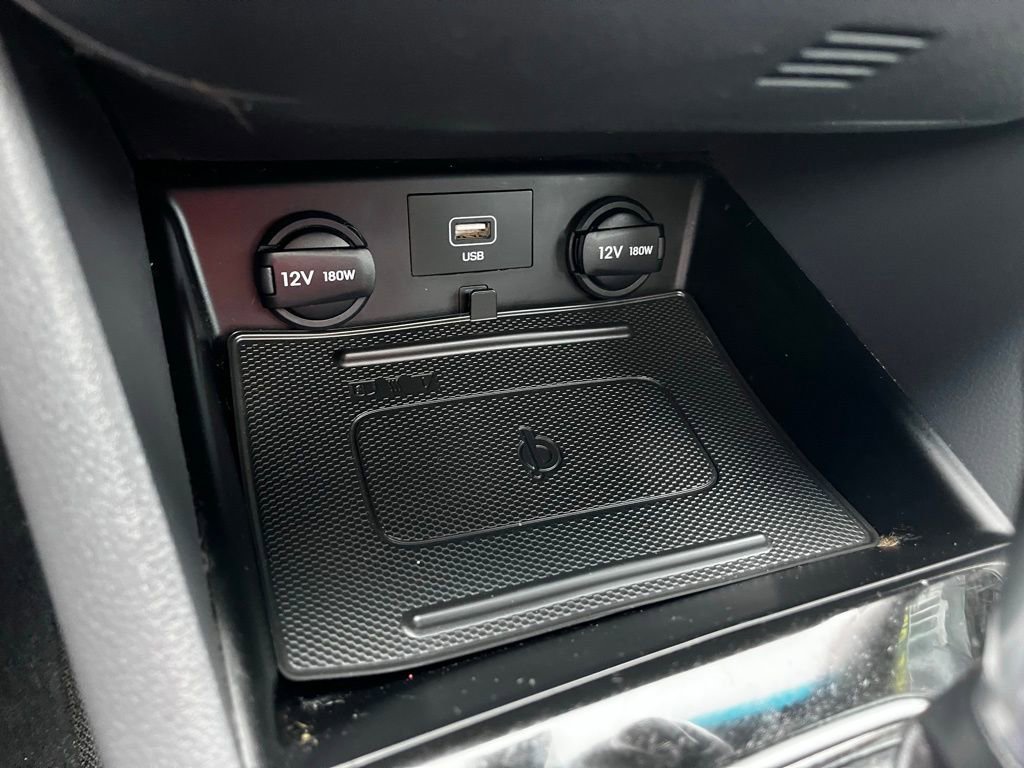 Used 2022 Hyundai Ioniq SEL image 28