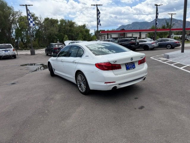 Used 2018 BMW 530e xDrive AWD/4WD image 5