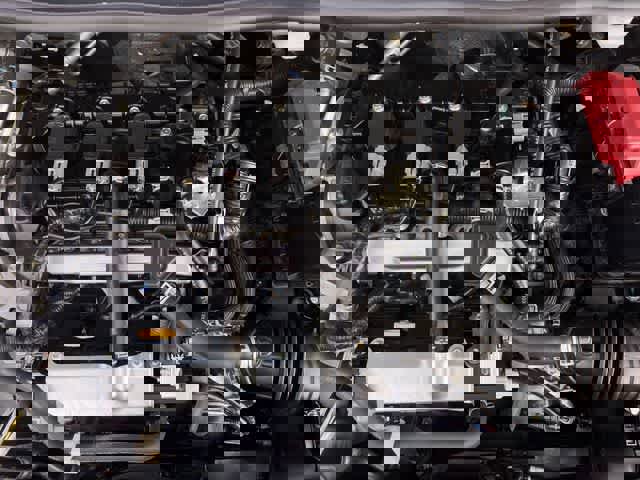 Used 2025 Nissan Versa S w/ Trunk Package image 10