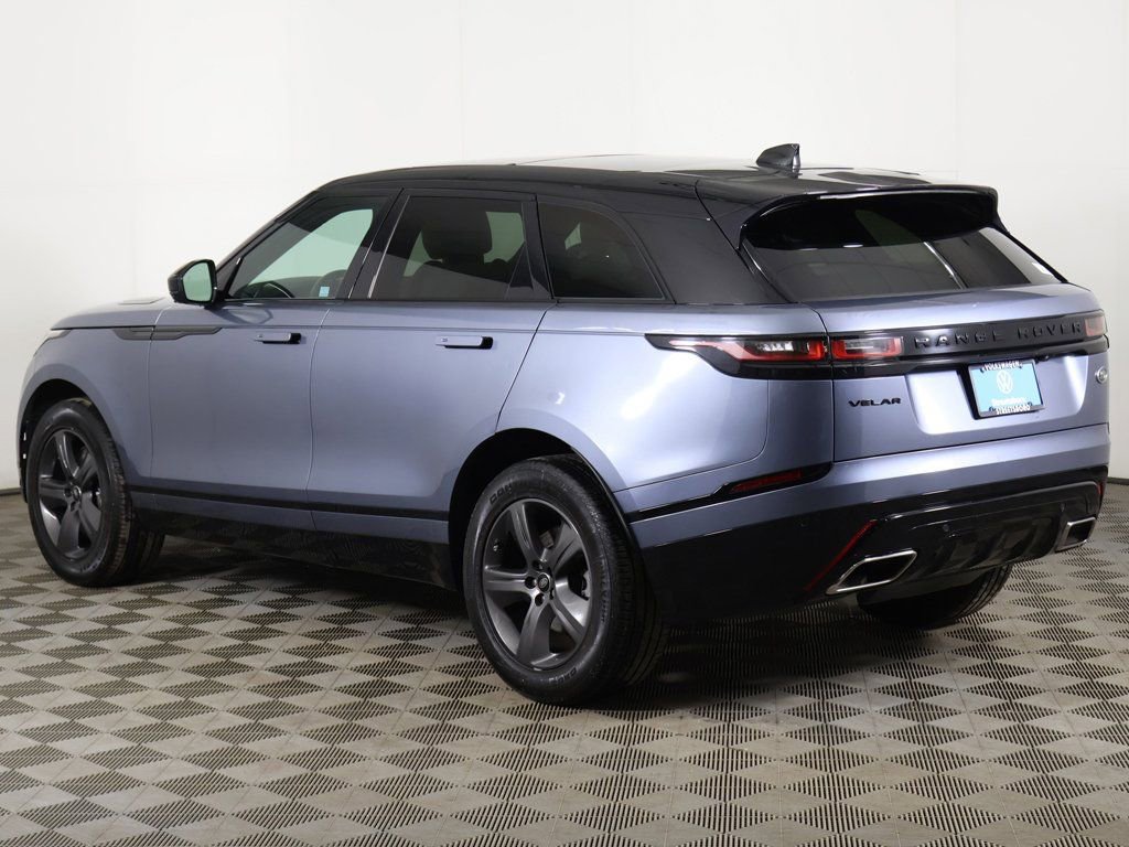 Used 2023 Land Rover Range Rover Velar R-Dynamic S image 13