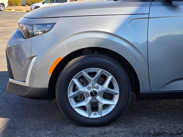 Used 2024 Kia Soul LX w/ Option Group 015 image 13