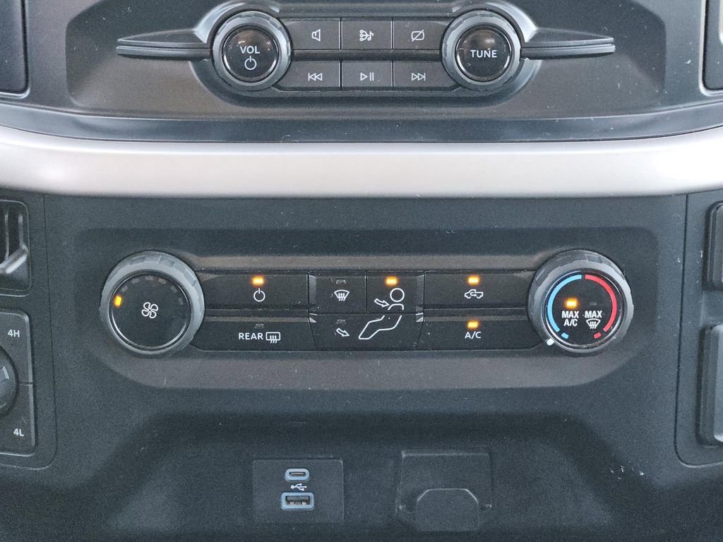 Used 2023 Ford F150 XLT image 12