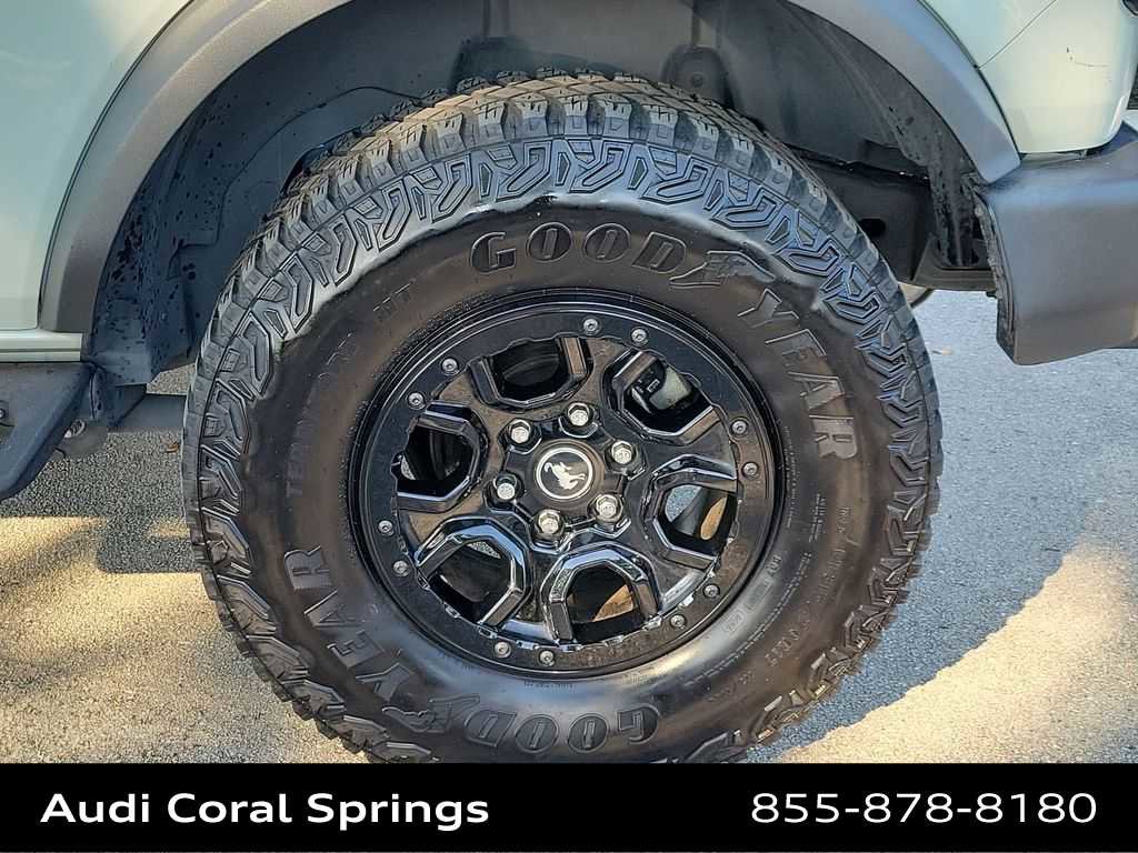 Used 2024 Ford Bronco Wildtrak image 16
