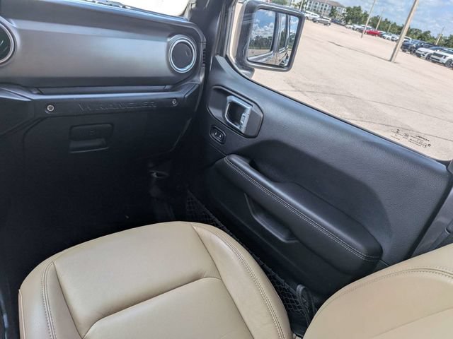 Used 2018 Jeep Wrangler Unlimited Rubicon AWD/4WD image 20