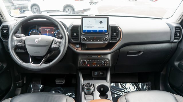 Used 2022 Ford Bronco Sport Outer Banks w/ Tech Package image 15