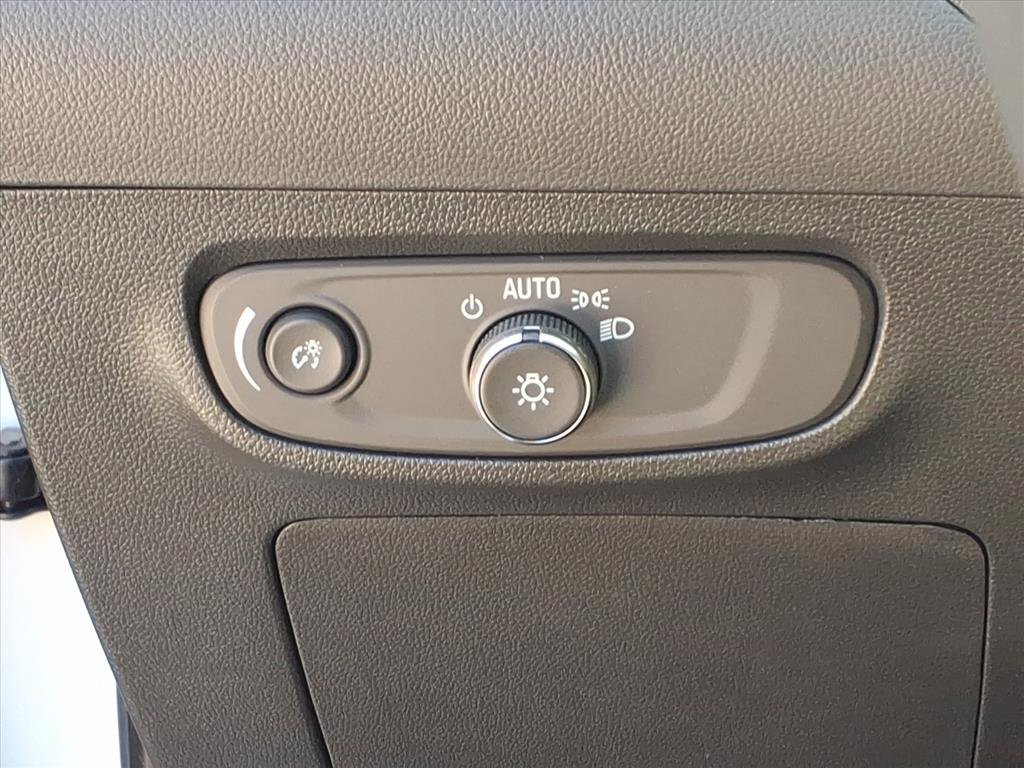 Used 2024 Buick Encore GX Preferred image 21