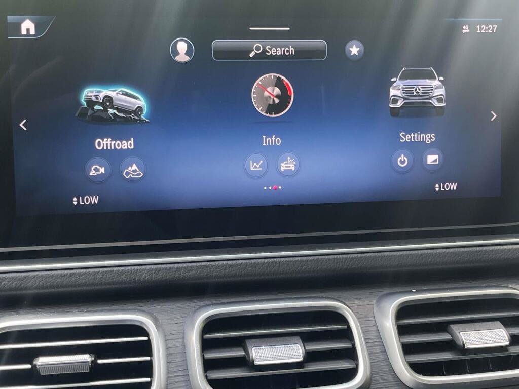 Certified 2025 Mercedes-Benz GLS 450 4MATIC w/ AMG Line Exterior image 31
