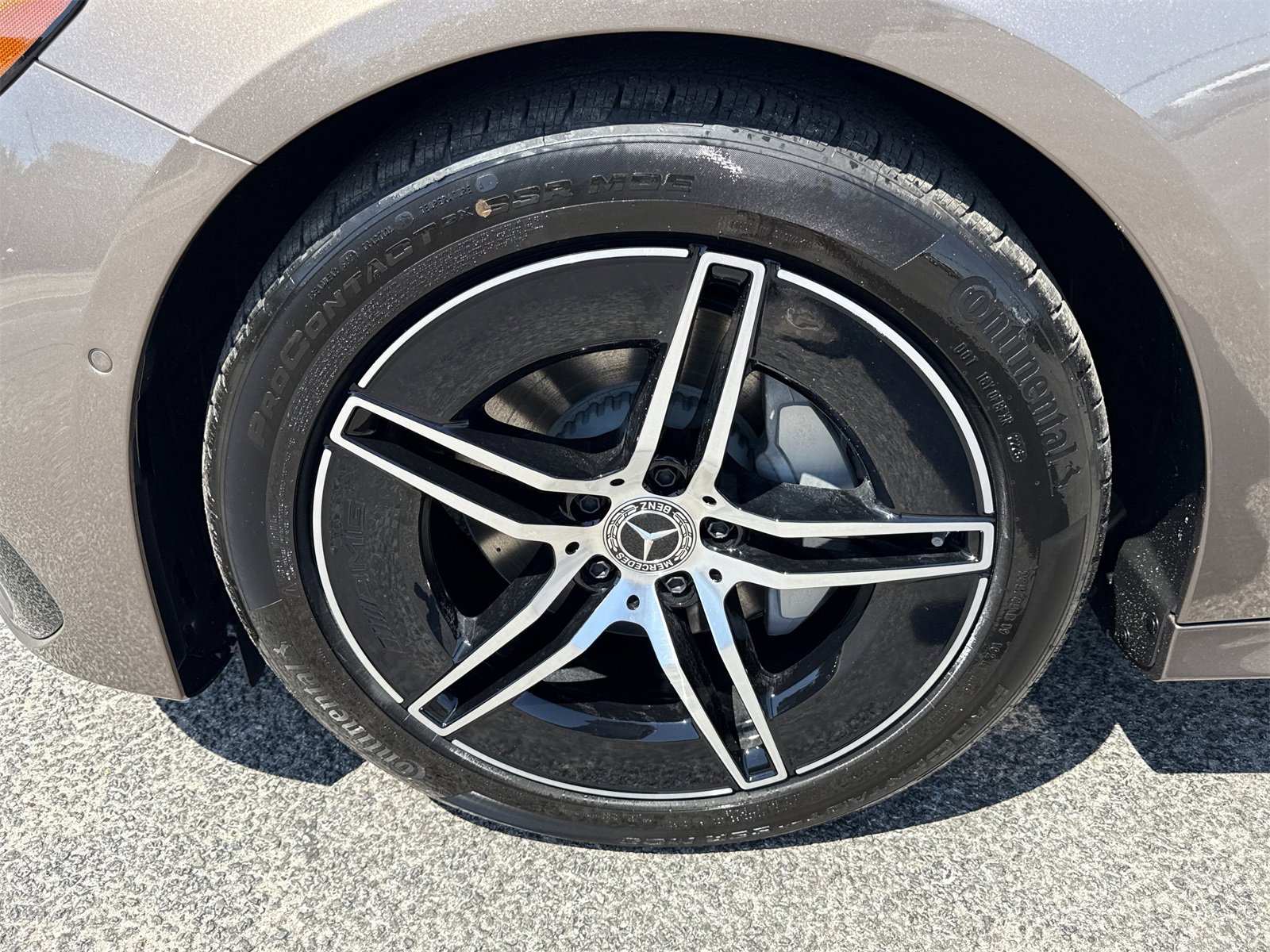 New 2026 Mercedes-Benz E 350 4MATIC image 9