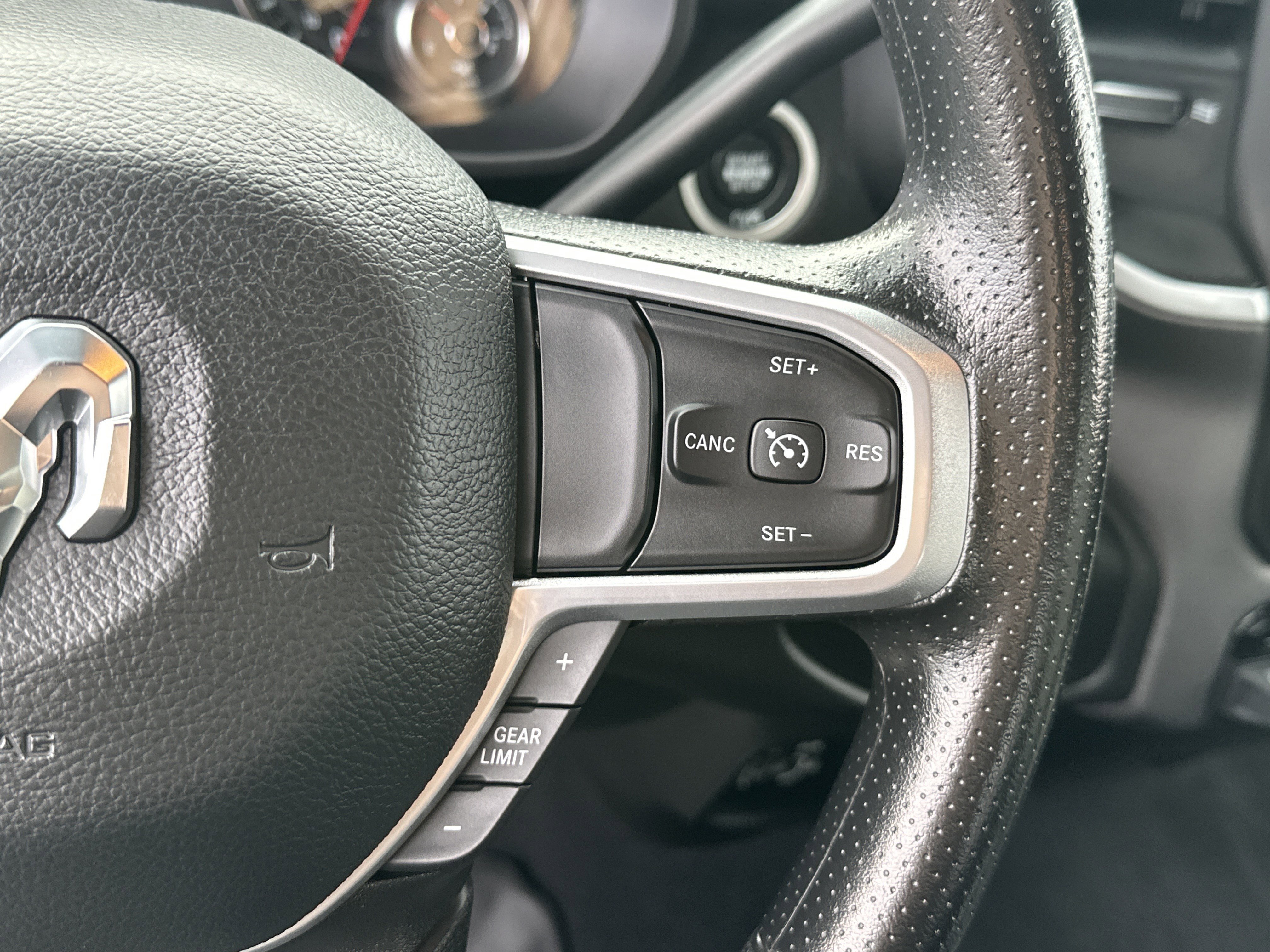 Used 2023 RAM 2500 Big Horn w/ Cold Weather Group image 19