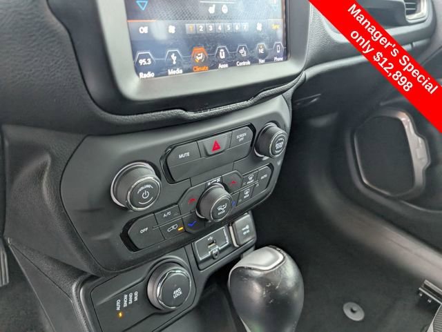 Used 2018 Jeep Renegade Limited w/ UConnect 8.4 Nav Group image 22