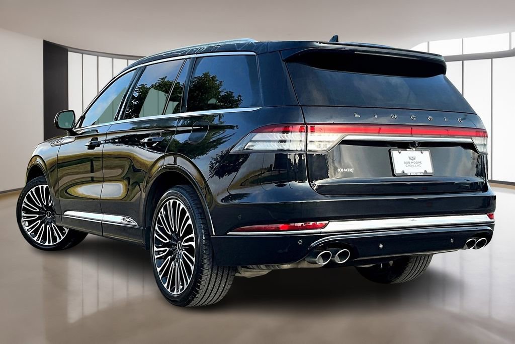 Used 2023 Lincoln Aviator Black Label w/ Dynamic Handling Package image 12