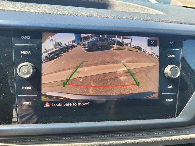 Used 2024 Volkswagen Taos SE image 21