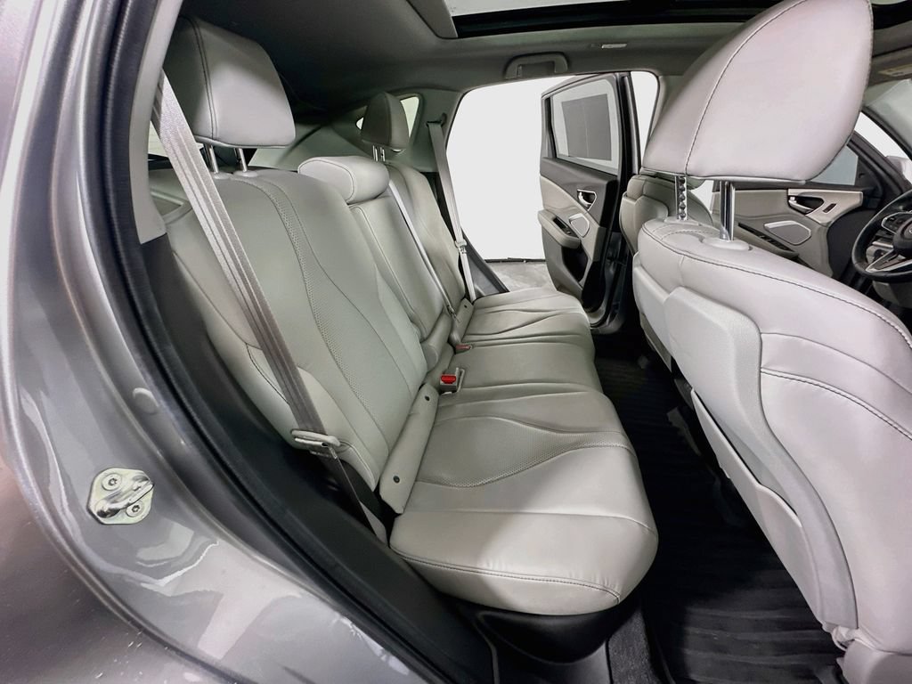 Used 2023 Acura RDX w/ Technology Package FWD image 12