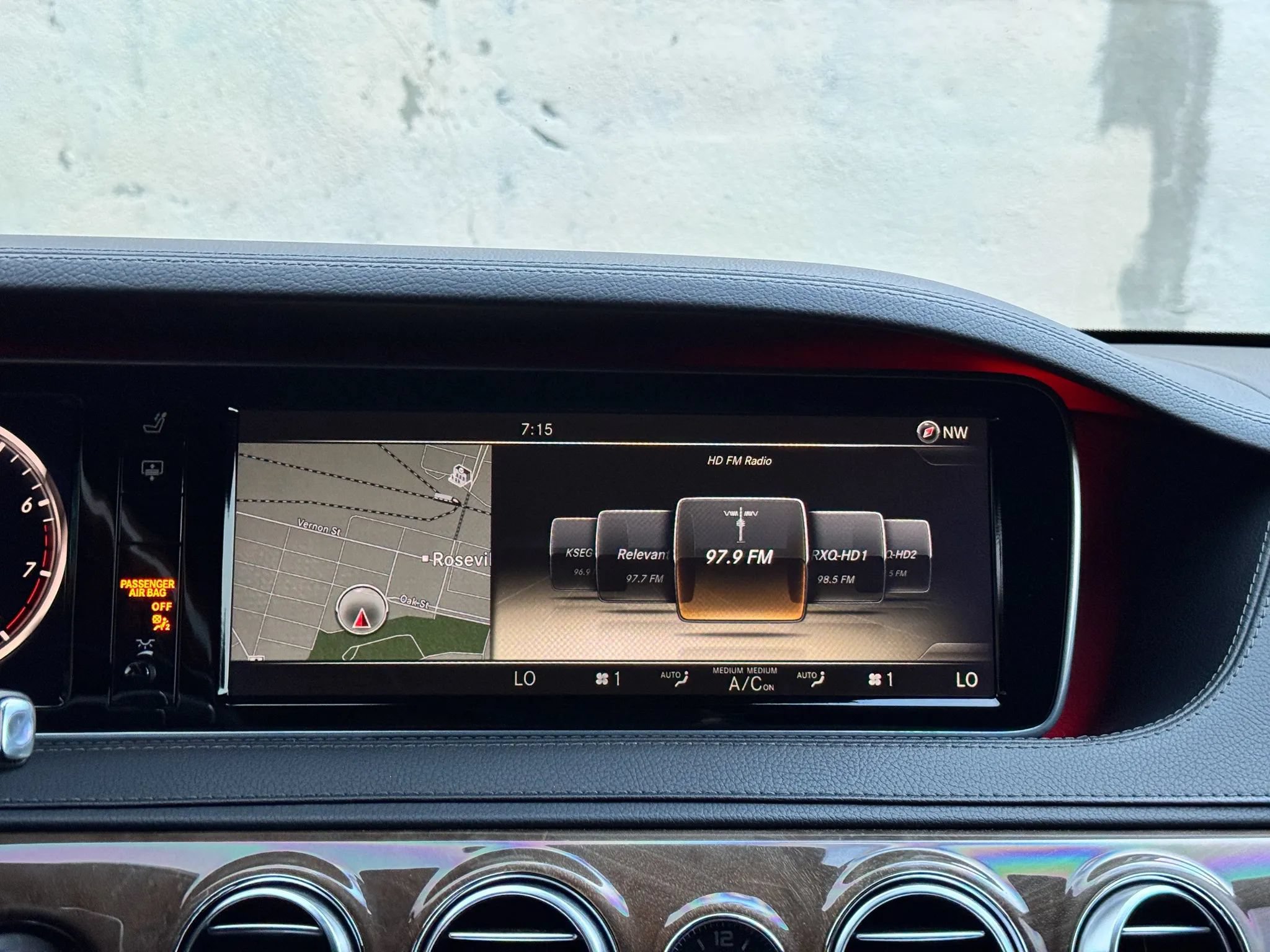 Used 2014 Mercedes-Benz S 550 Sedan image 32