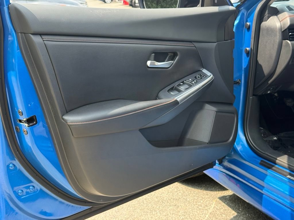 Certified 2023 Nissan Sentra SR FWD image 28