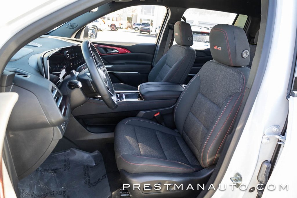 Used 2024 Chevrolet Traverse Z71 w/ Enhanced Driving Package image 20