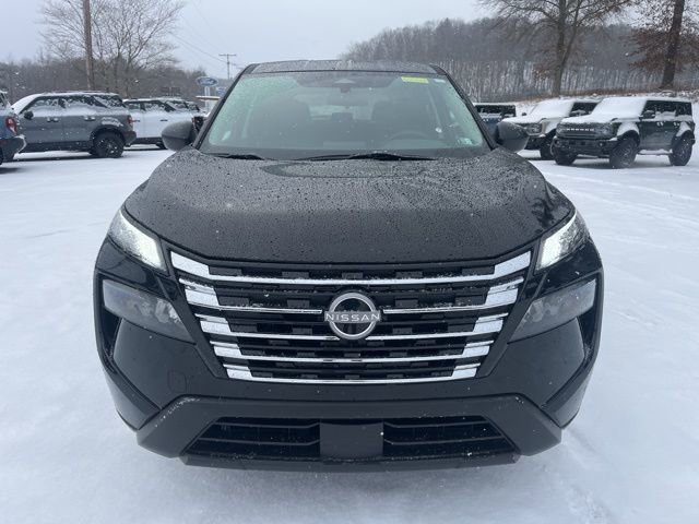 Used 2024 Nissan Rogue S image 11