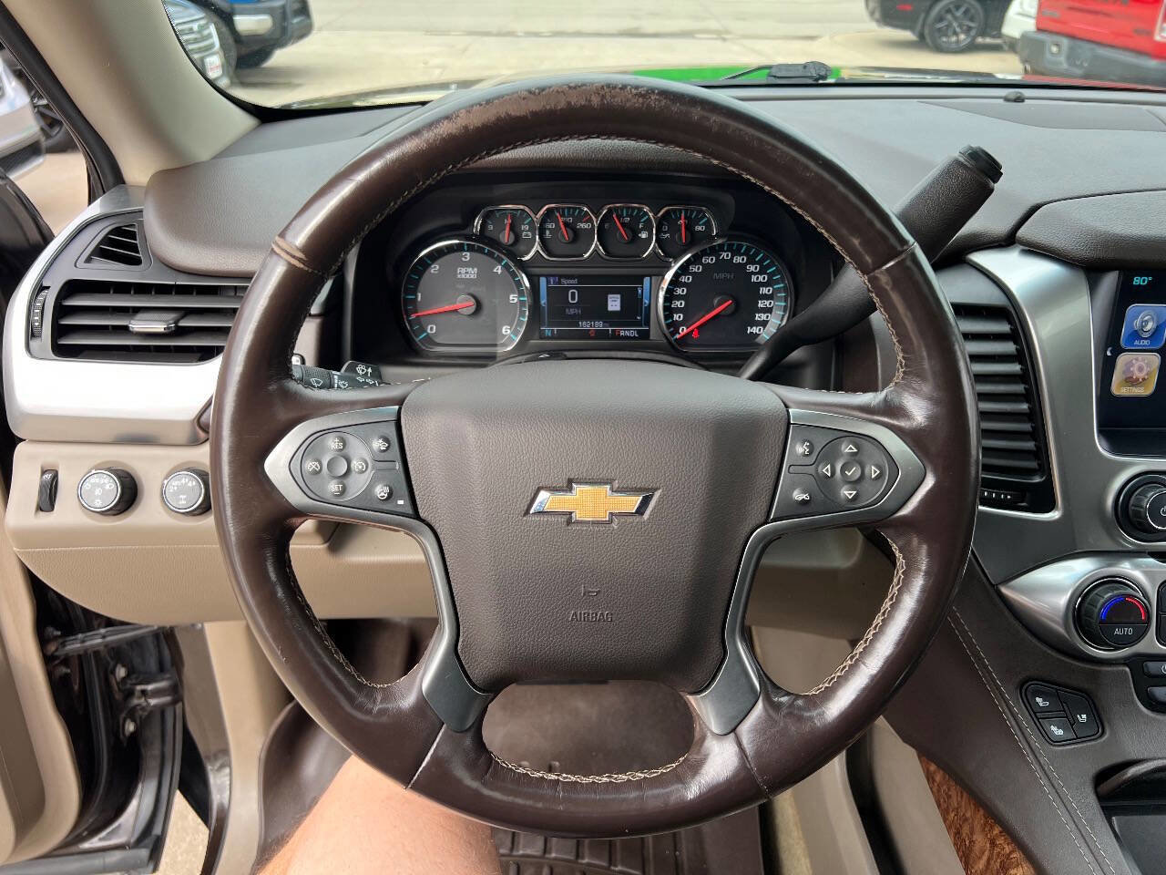 Used 2018 Chevrolet Suburban Premier image 11