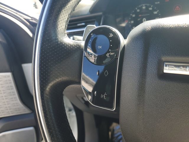 Used 2019 Land Rover Range Rover Velar R-Dynamic SE image 22