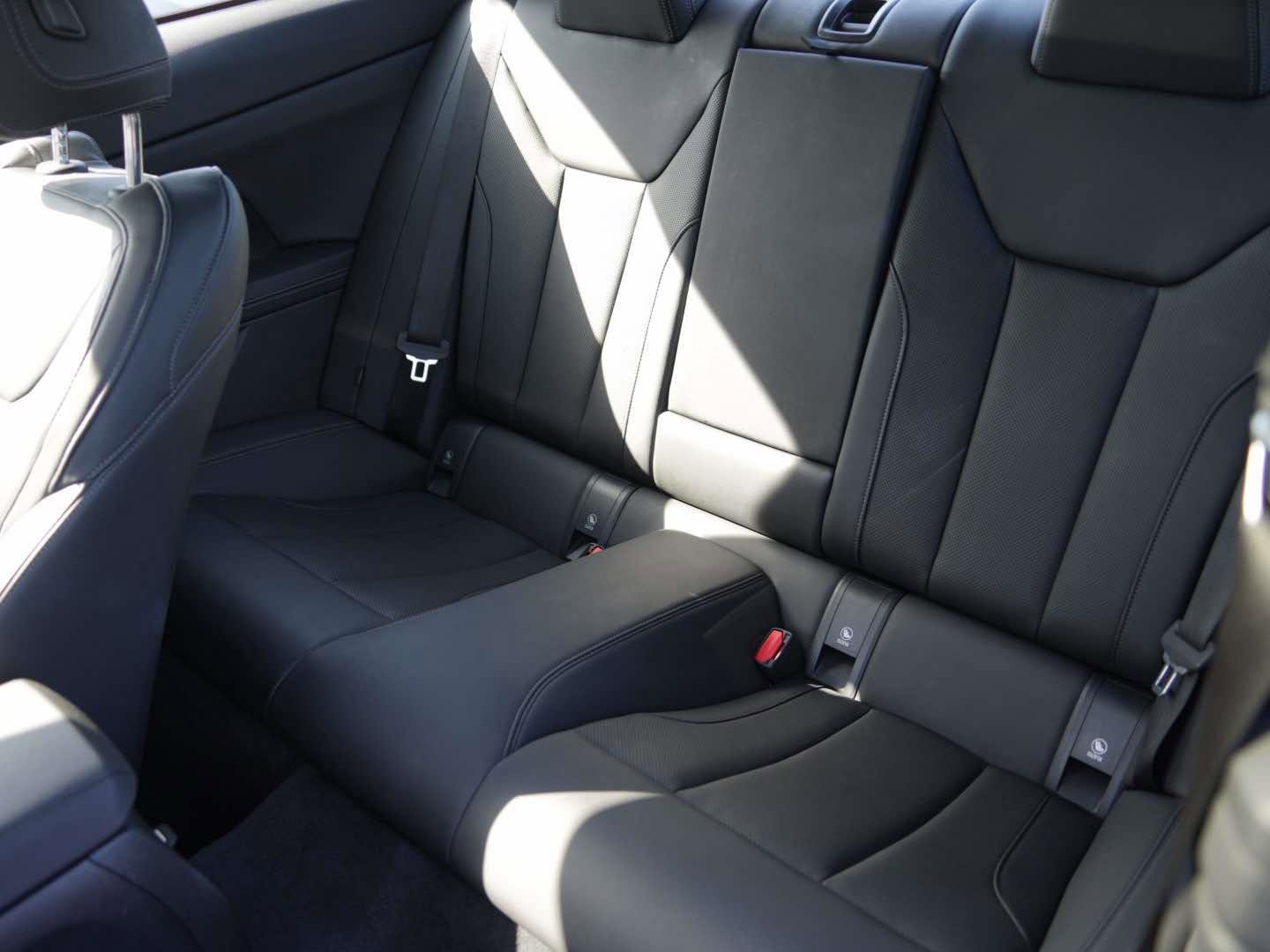 Used 2025 BMW 430i 430i Coupe RWD w/ Convenience Package image 10