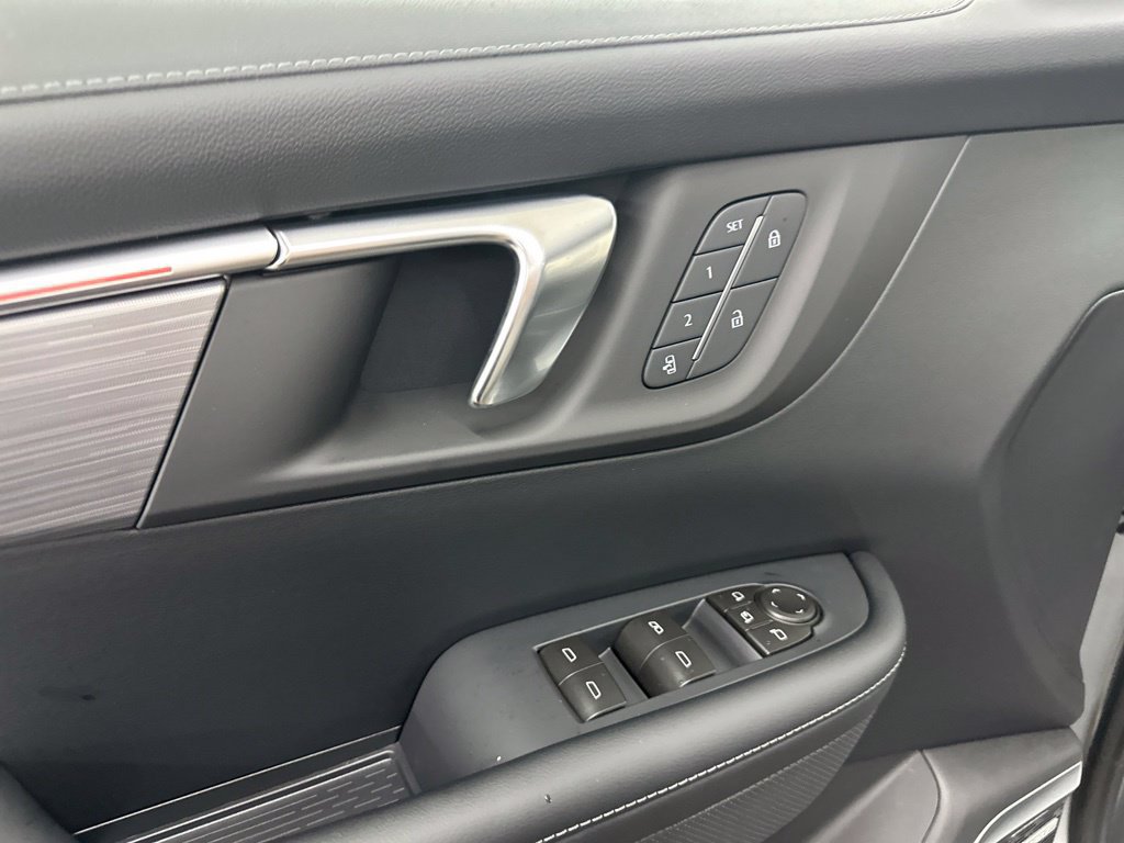 New 2027 Buick Enclave Preferred w/ Power Package AWD/4WD image 40