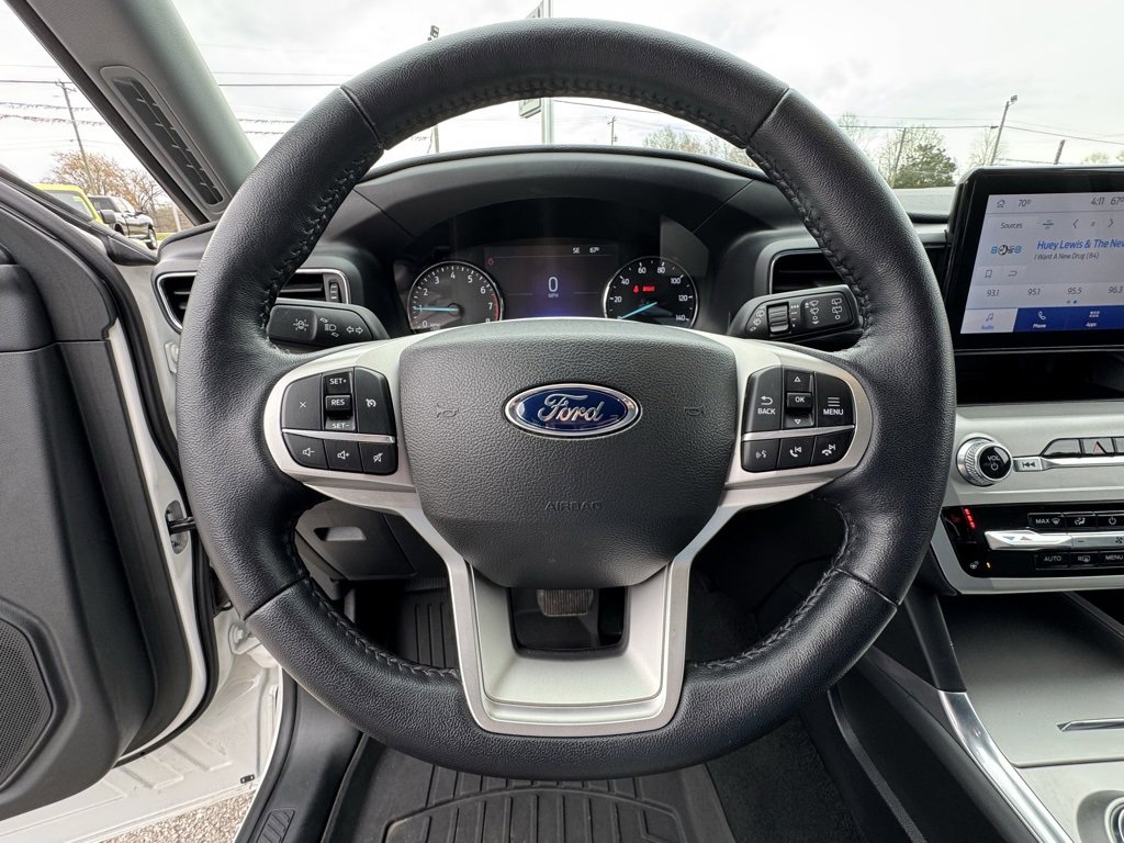 Used 2022 Ford Explorer XLT w/ Equipment Group 202A image 24