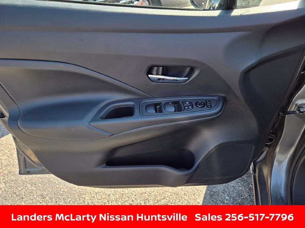 Certified 2025 Nissan Versa SV FWD image 18