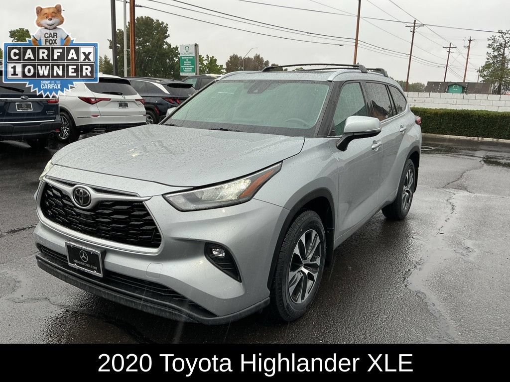 Used 2020 Toyota Highlander XLE AWD/4WD image 1