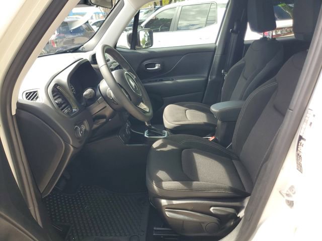 Used 2023 Jeep Renegade Altitude AWD/4WD image 17