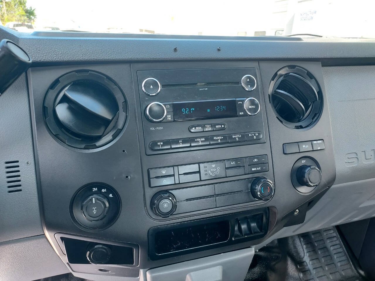 Used 2015 Ford F250 XL AWD/4WD image 12