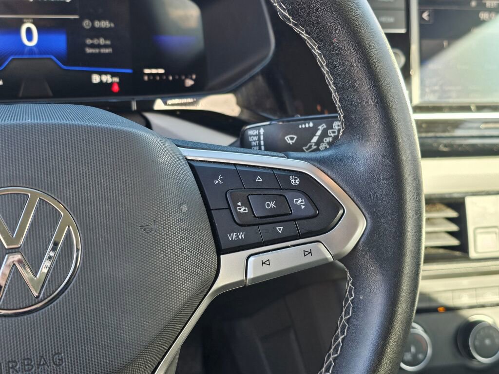 Used 2022 Volkswagen Taos S w/ IQ Drive S Package image 32