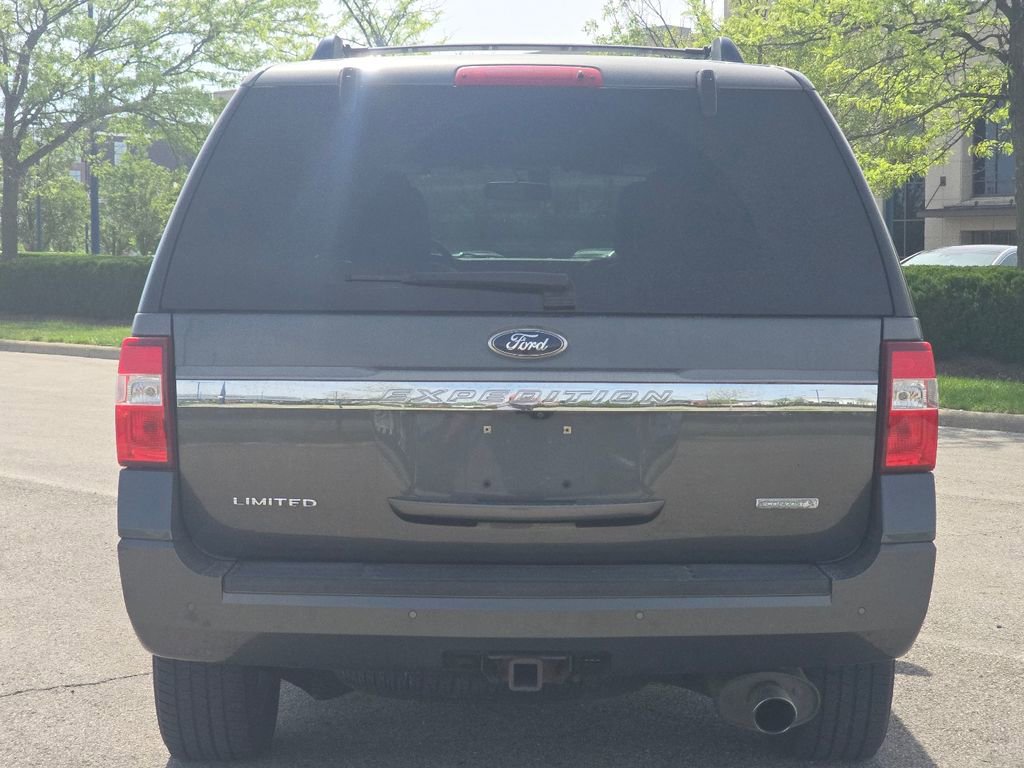 Used 2016 Ford Expedition Limited w/ Equipment Group 301A AWD/4WD image 16