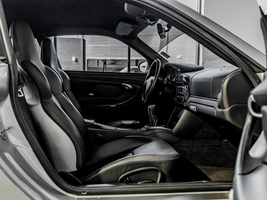 Used 2003 Porsche 911 GT2 image 25