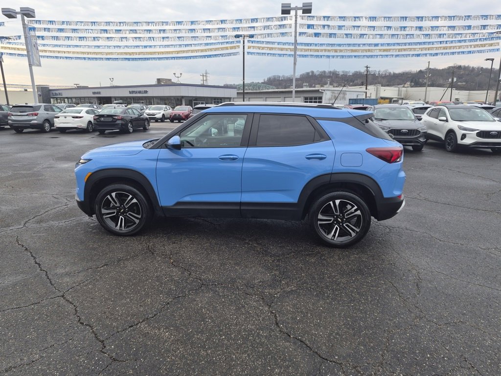 Used 2024 Chevrolet TrailBlazer LT w/ LT Cold Weather Package image 6