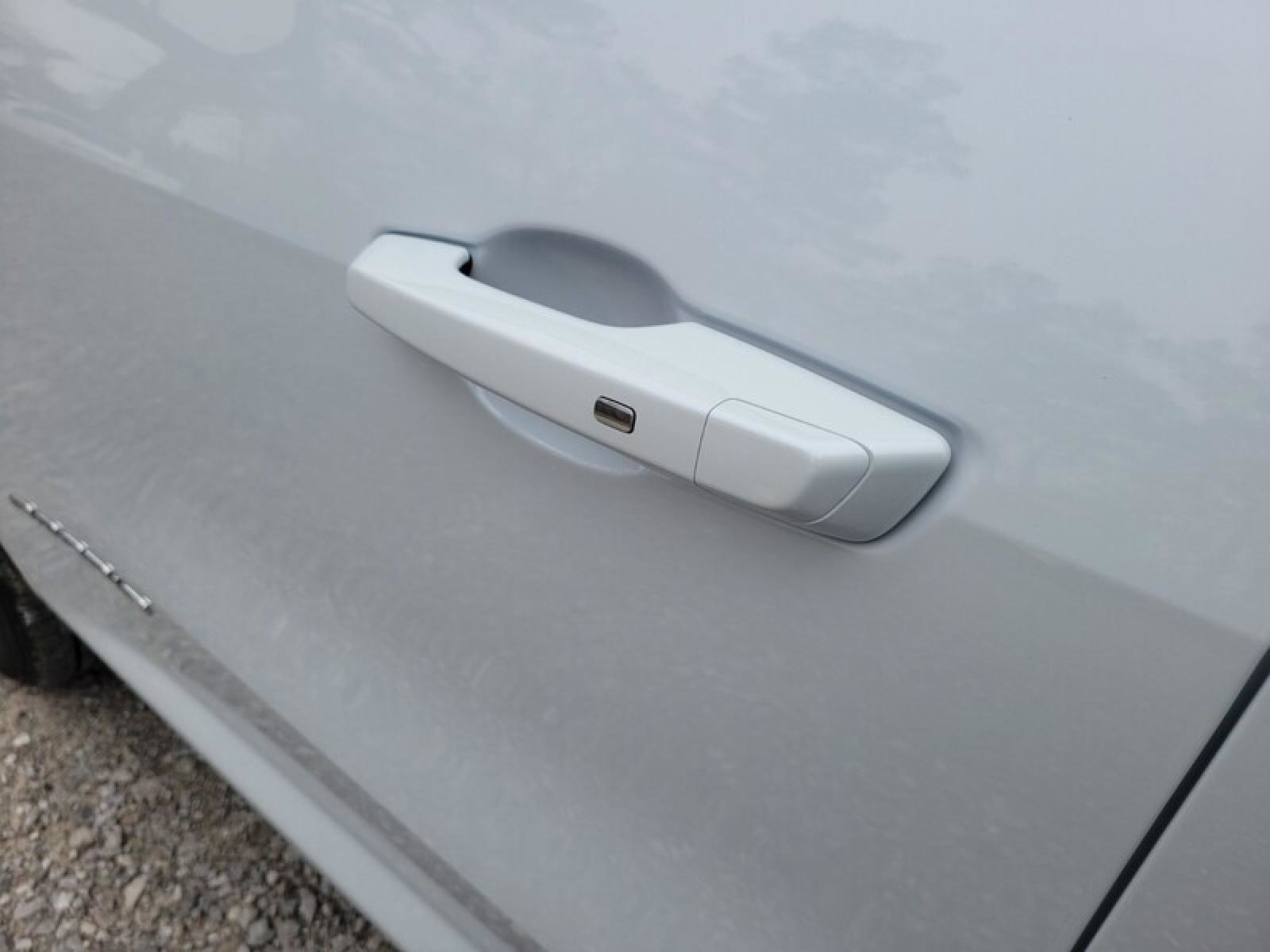 New 2026 GMC Acadia Elevation w/ Super Cruise Package image 10