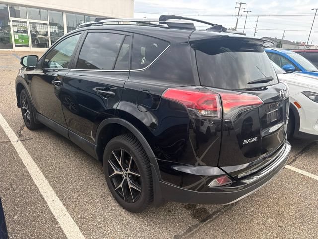 Used 2018 Toyota RAV4 SE w/ Power Extra Value Package AWD/4WD image 6