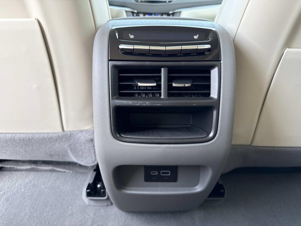 New 2026 Cadillac XT5 Premium Luxury w/ Driver Assist Package image 16