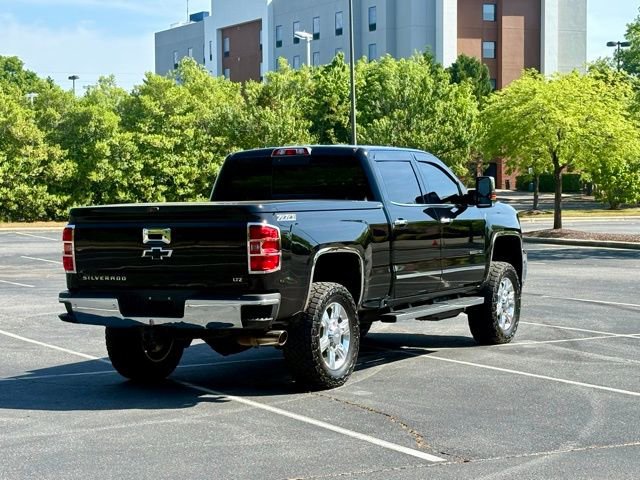 Used 2019 Chevrolet Silverado 2500 LTZ w/ Duramax Plus Package AWD/4WD image 7