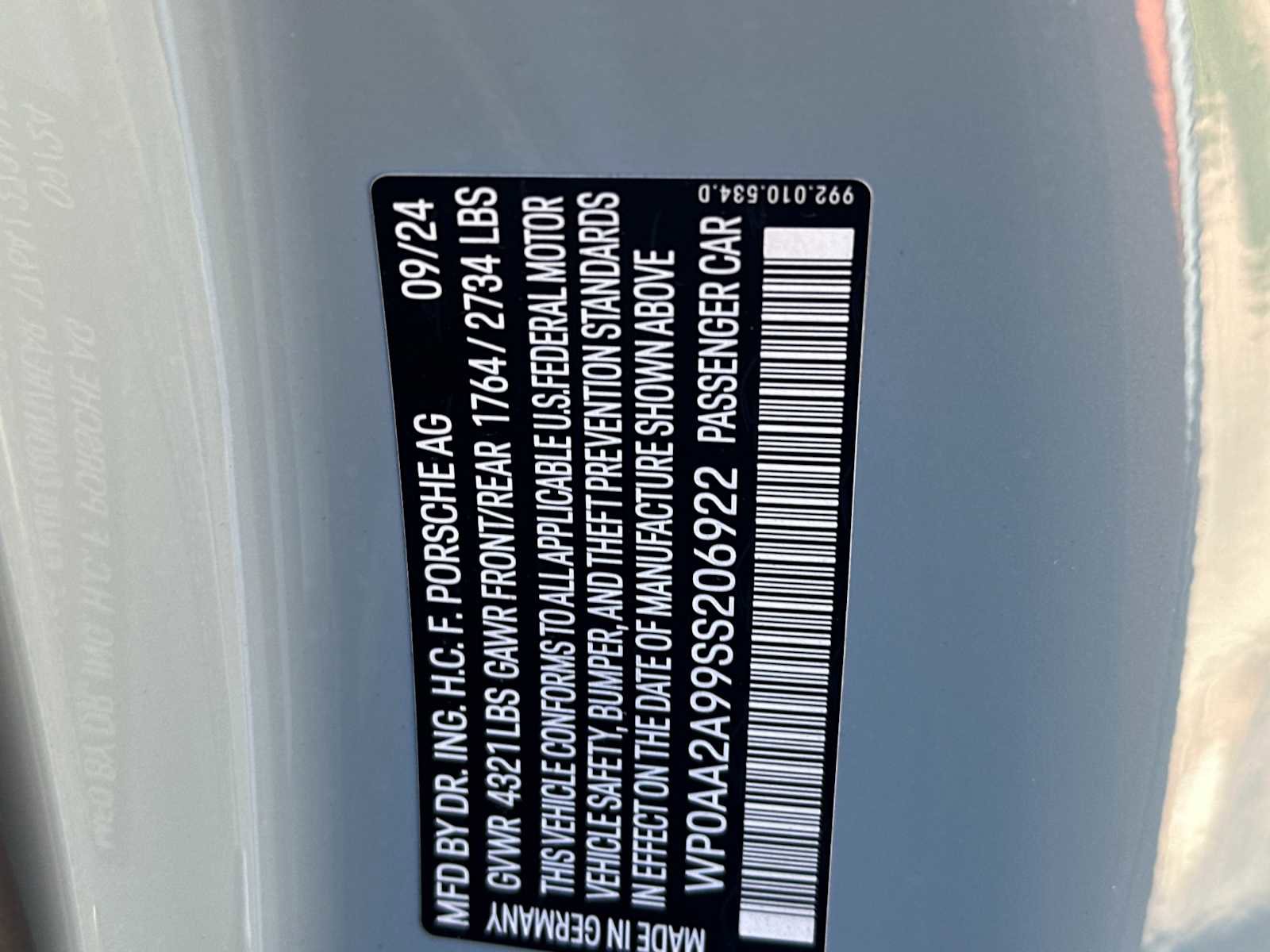 Certified 2025 Porsche 911 Carrera RWD image 29