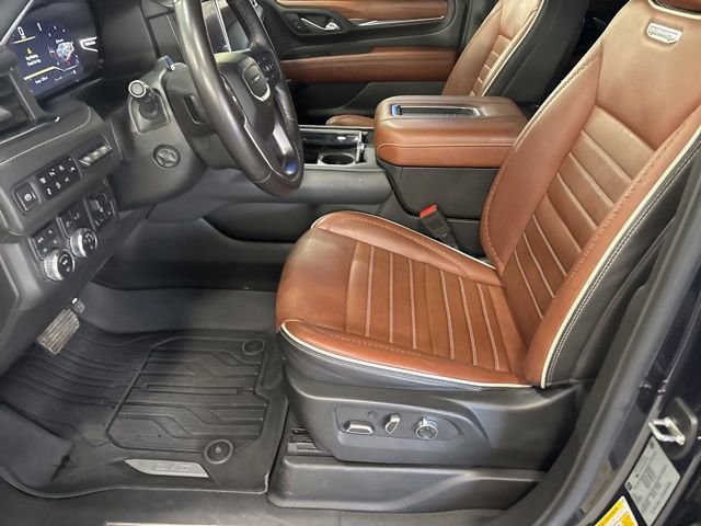 Used 2023 GMC Yukon XL Denali Ultimate image 15