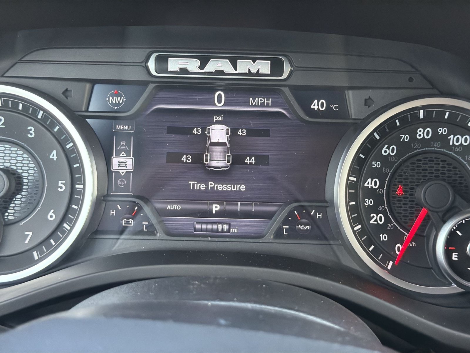 New 2026 RAM 1500 Big Horn AWD/4WD image 17